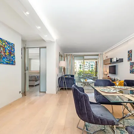 Croisette - Luxe - Grand Apartment *